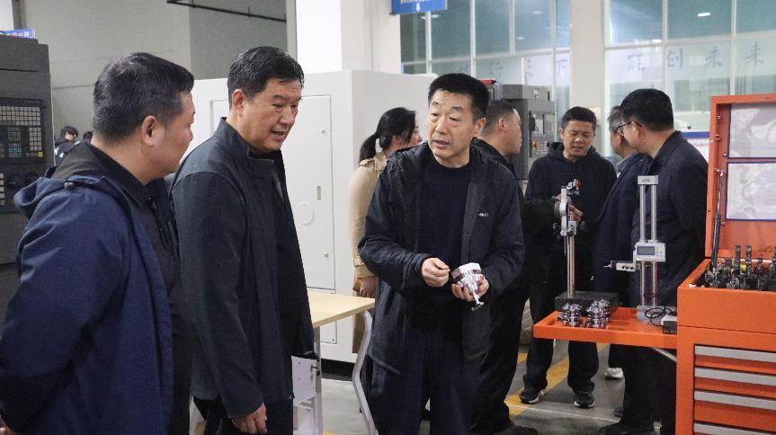 学院领导暖心慰问  省赛备赛士气高昂